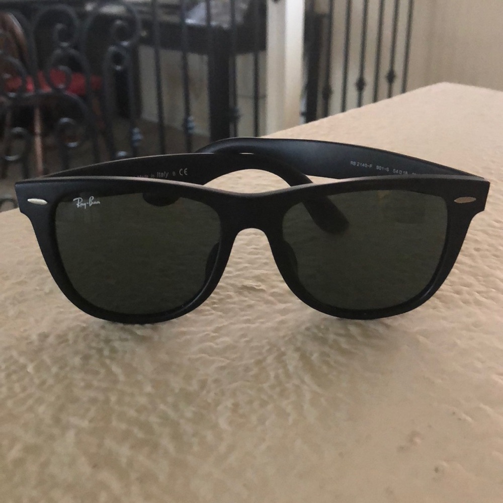 Ray bans